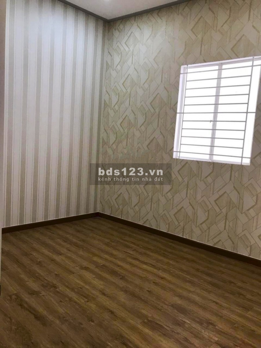 Nhà 1 trệt 1 lầu 3PN, DTSD 84m2, đường Nguyễn Công Hoan, P. 7, Phú Nhuận. Cách MT 5m. Giá 12tr