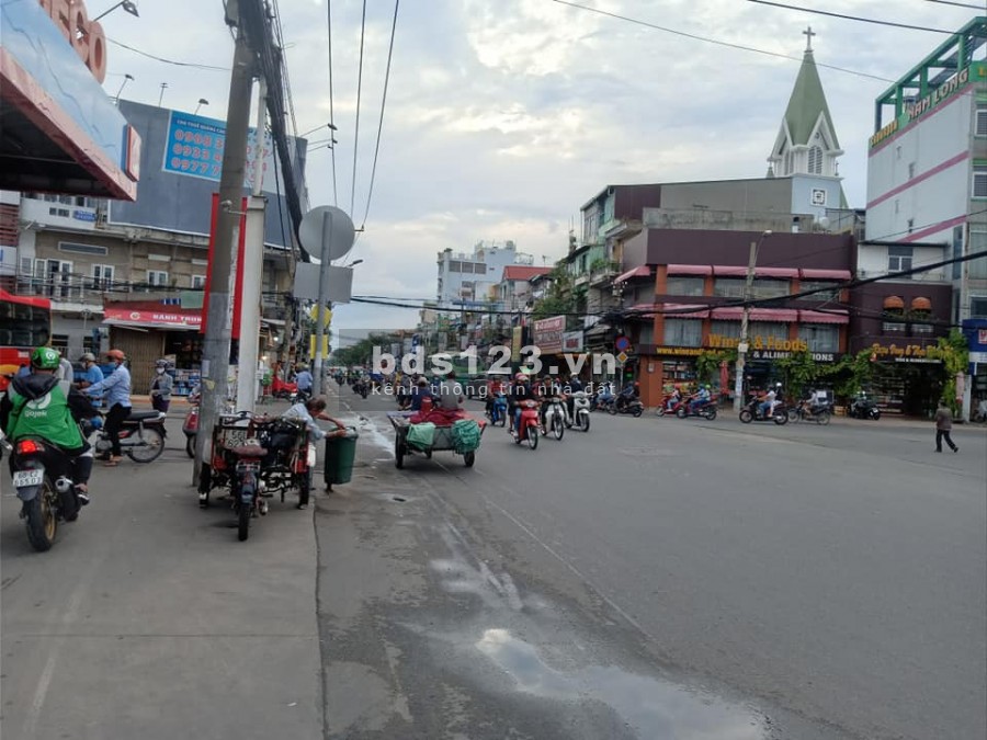 Bán Nhà 9 Tầng Góc 2 Mặt Tiền Bạch Đằng, Bình Thạnh, DT: 70m2, Giá 18 tỷ