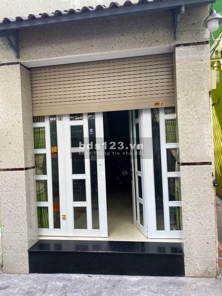 Cho thuê nhà 1 trệt 1 lầu 2PN có máy lạnh, DTSD 90m2, đường Huỳnh Văn Bánh, P. 17, Phú Nhuận. Giá chốt 9tr