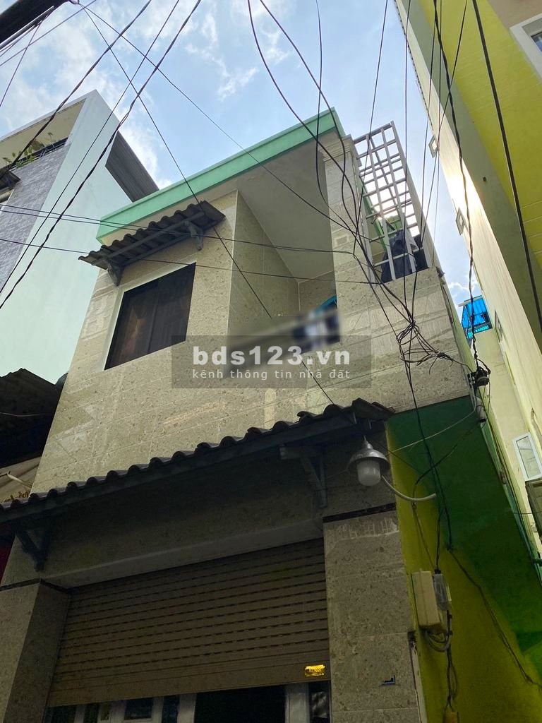 Cho thuê nhà 1 trệt 1 lầu 2PN có máy lạnh, DTSD 90m2, đường Huỳnh Văn Bánh, P. 17, Phú Nhuận. Giá chốt 9tr