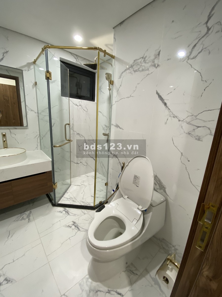 Bán cắt lỗ căn 3 ngủ, view sông hồng tòa s3 103m2 chung cư sunshine city 4.6 tỷ