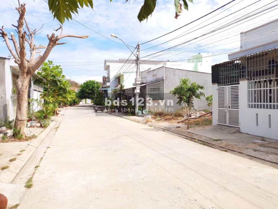 Lô đất tái định cư Thủy Tú VĨNH THÁI, NHA TRANG là nơi thích hợp để bạn mua ở và đầu tư