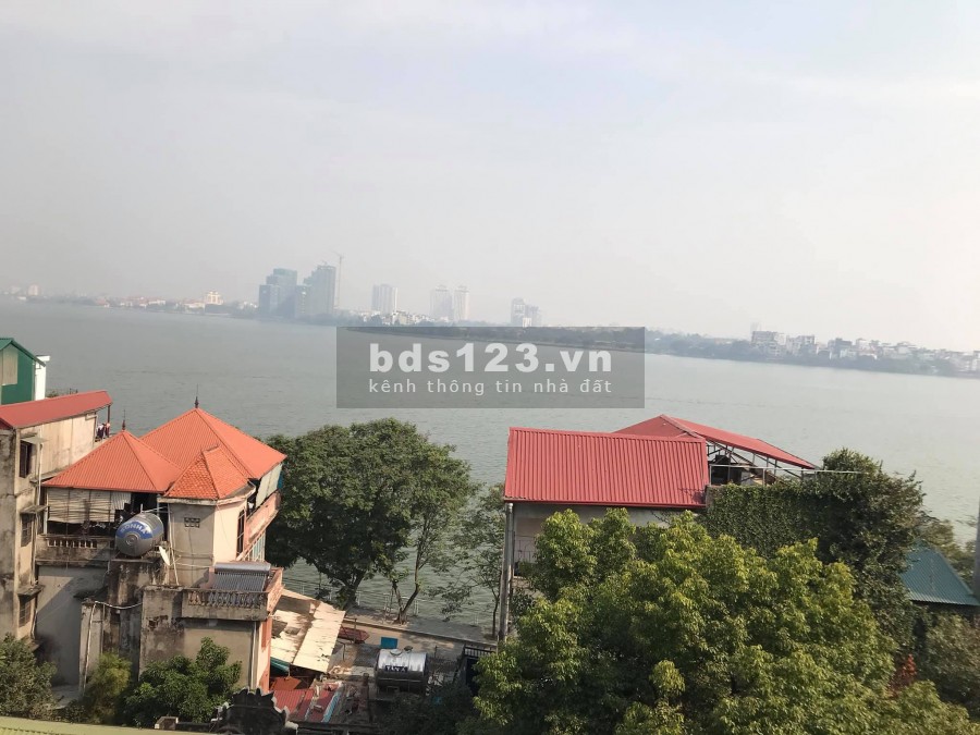 Bán Apartment Võng Thị doanh thu tốt 121m2 x 8 tầng cách Hồ Tây 50m giá 35 tỷ. LH 0912442669