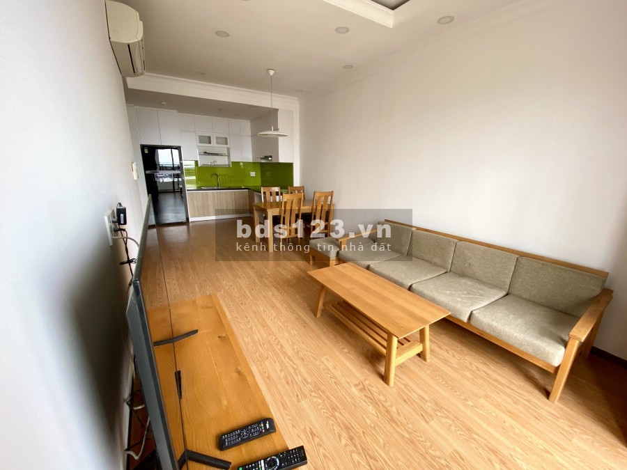 Cho thuê căn hộ 2PN 85m2 có bồn tắm nằm full giá 20tr/tháng,…
