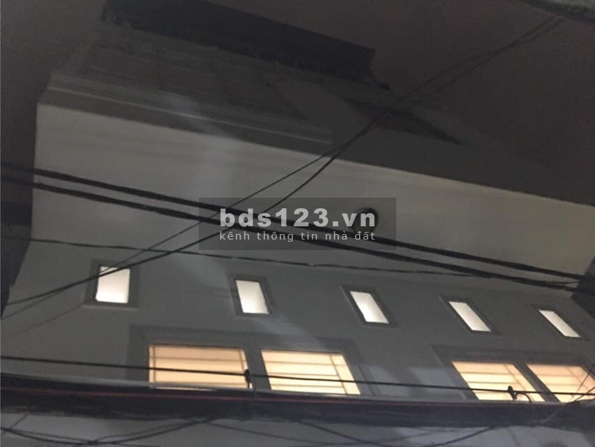 QUẬN 4,SỐC CHỈ 3.5TỶ,26M2,FULL NỘI THẤT,SỔ ĐẦY ĐỦ gần cầu TÂN THUẬN