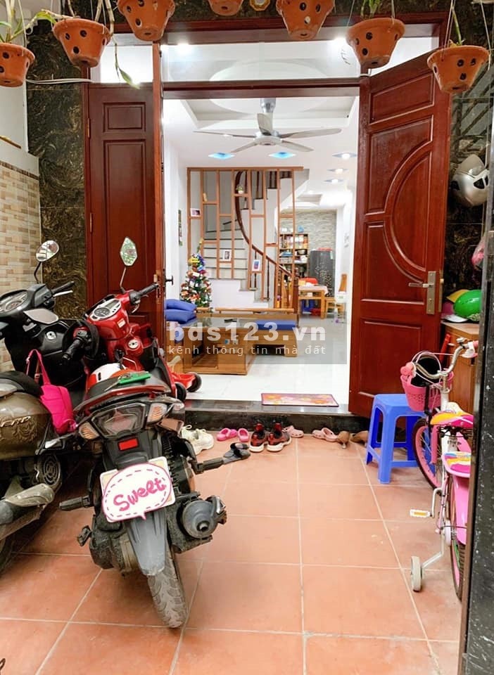 Nhà đẹp Hà Đông 46m2 4 tầng full nội thất giá hơn 3 tỷ