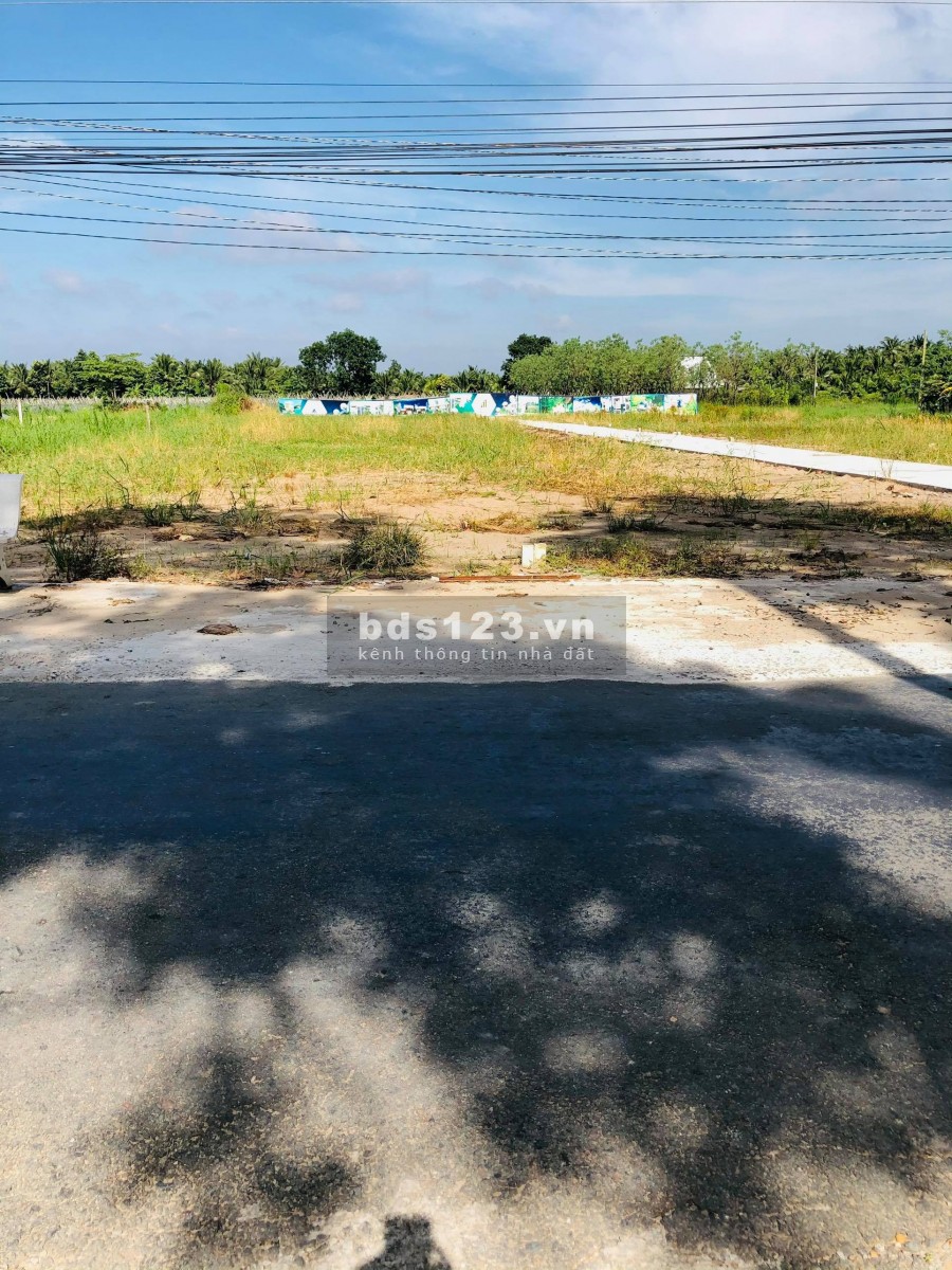 Đất nền đẹp. gần khu dân cư, tỉnh lộ 887