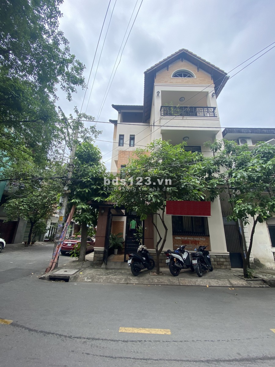 Biệt Thự Mini Lô Góc Nguyễn Thái Sơn, 8x18m, trệt 3lầu. 35tr/th.