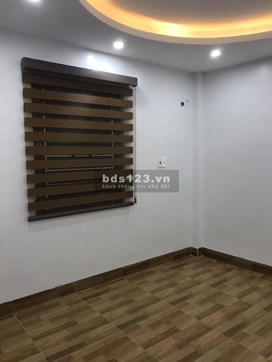 Bán nhà 4 tầng mặt phố Cô Đông, HD, 46.1m2, mt 4m, lô góc, 3 tỷ 150 triệu