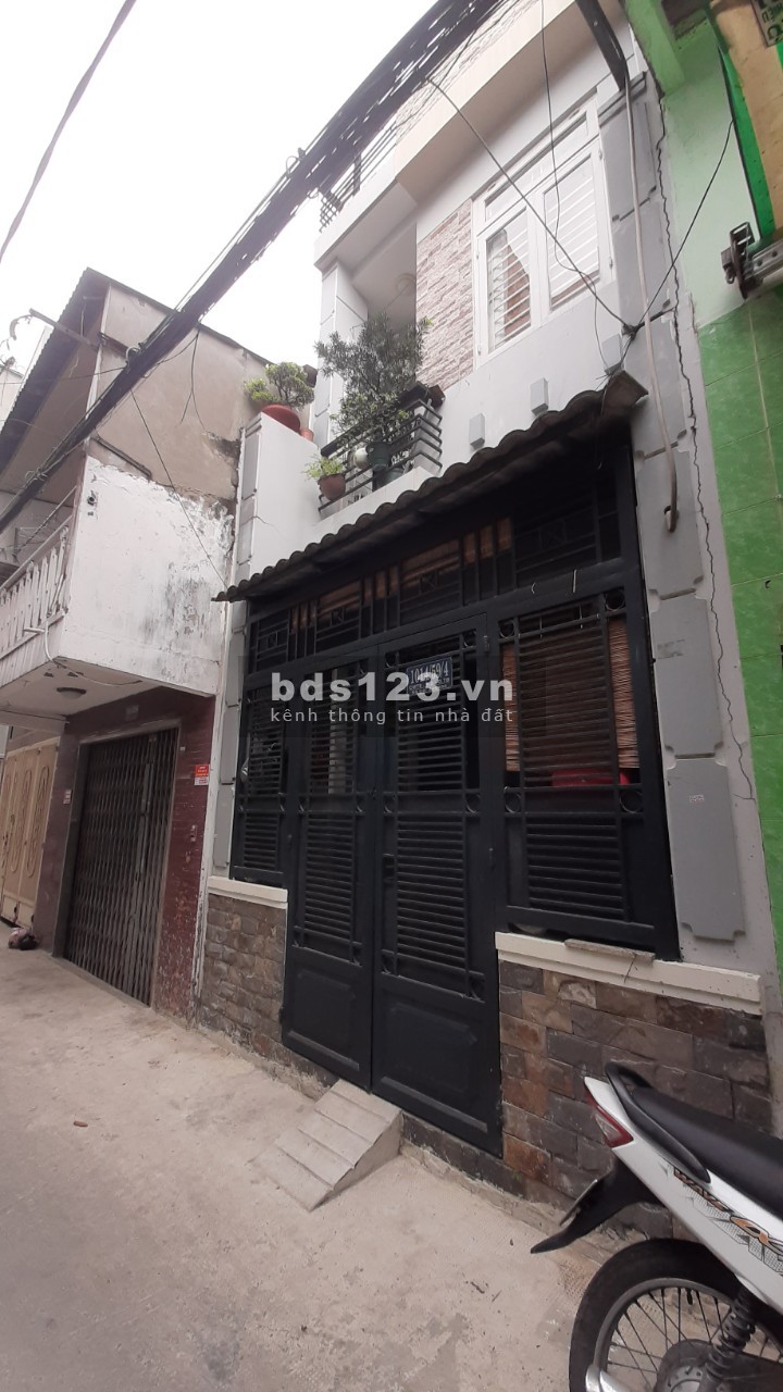 BÁN NHÀ 1014/59/4 CMT8, 40m2, 3PN, CÓ DOANH THU HÀNG THÁNG, GIÁ CHỈ 4.9 TỶ (Thương Lượng)