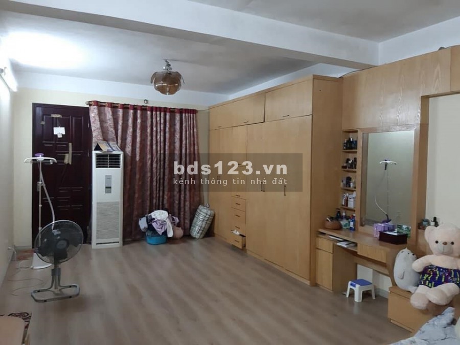 Cần bán gấp Nhà tự xây 45M 5 Tầng ngõ ô tô qua,tặng đồ chỉ 2,X tỷ gần Mỹ Đình