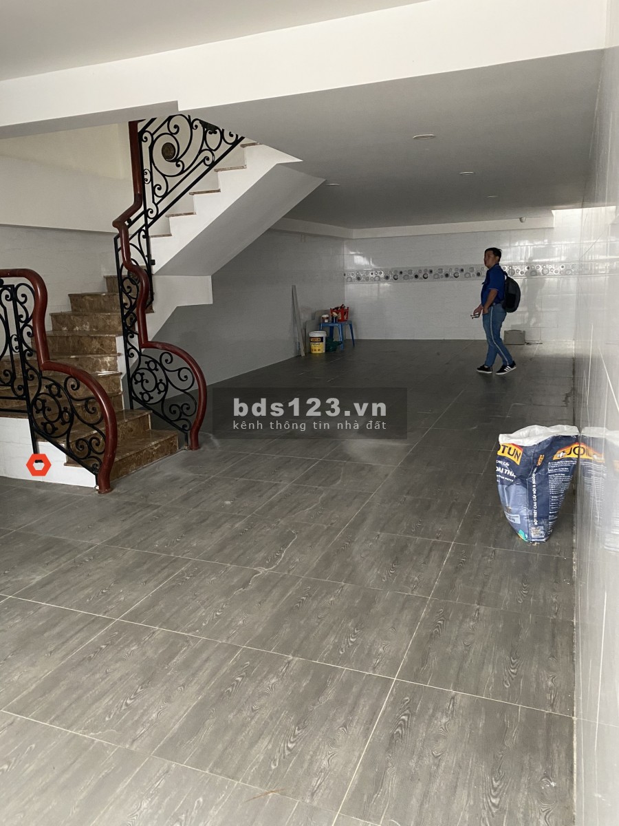 City Land Garden Hill 5x20m, Hầm trệt 3lầu. 6phòng, 6wc. 35tr/th.