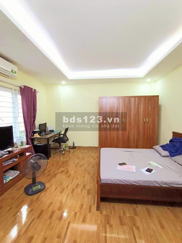 CHÍNH CHỦ CẦN BÁN NHÀ PHÂN LÔ PHỐ NGUYỄN VĂN TRỖI GARA OTO 51M2 * 5T MT 4M. GIÁ 5.X TỶ