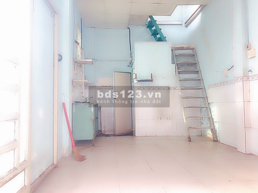 Bán nhà 23m2, góc 2 MT hẻm xe tải Âu Dương Lân, P3.Q8