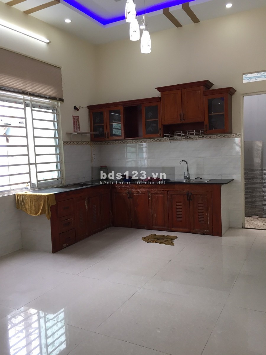 HOT!! Nhà quá rẻ 6.5 tỷ DT(4x15)3.5 tấm hẻm 260 Bà Hom Q6