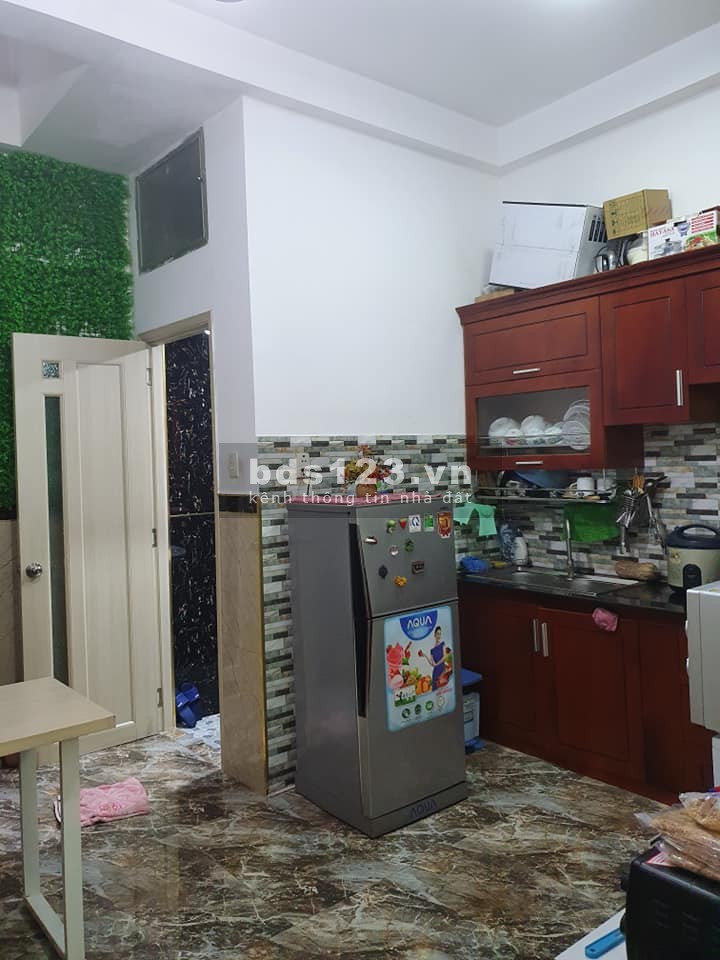 Nhà đường Nguyễn Đình Chiểu, Quận 3, DT 30m2, 3 tầng, 4,5 tỷ