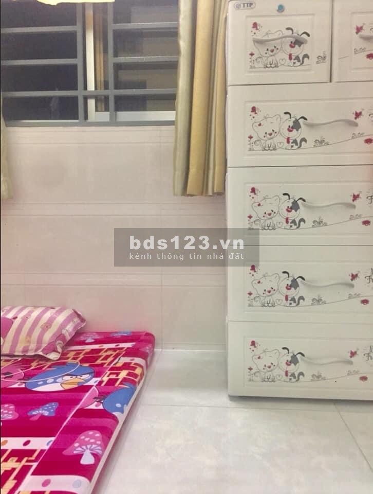 Tìm 1 nữ ở ghép đầu tháng 2 chuyển vào