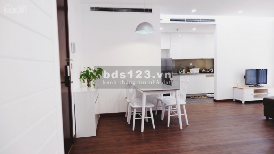 Con trai tôi phải đi du học ở Nhật 3 năm nên cho thuê nhanh CH 6th, 2PN, 90m Full NT, LH 0342885825