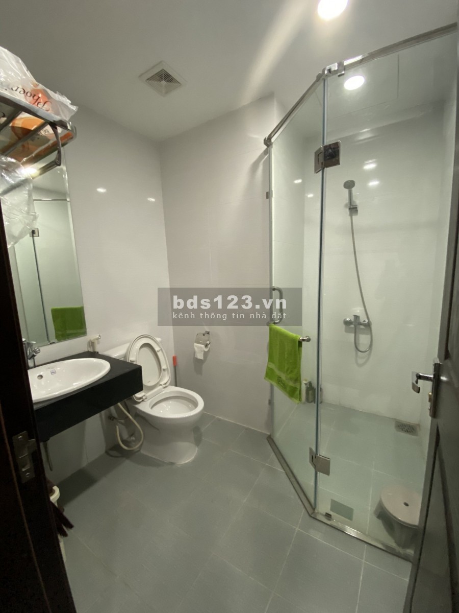 Chính chủ cho thuê CC cao cấp 6th Element 2 pn đủ đồ giá 8tr/th.Lh:0978616301
