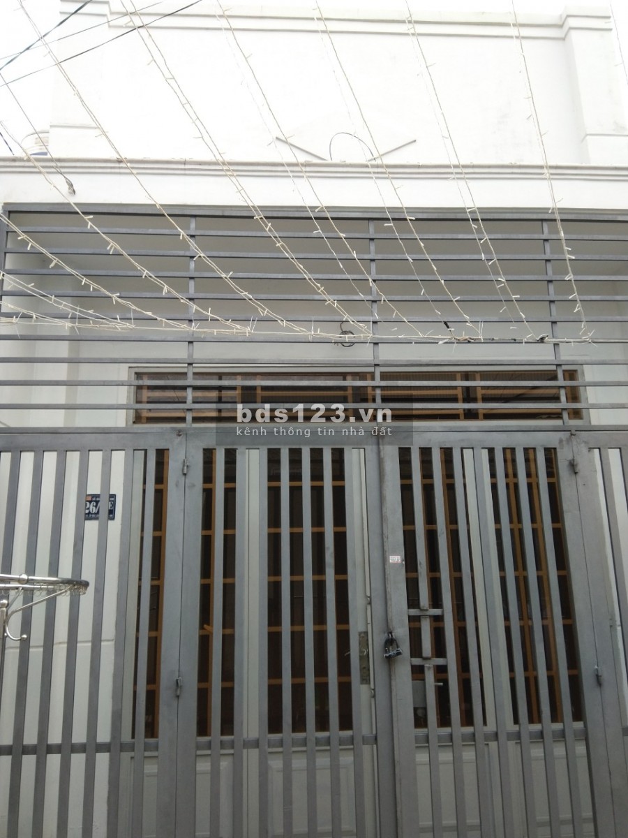 Nhà C4 đẹp 4x13m, SHR ngay chợ đầu mối Hóc Môn, Nguyễn Thị Sóc giá 2,6 tỷ