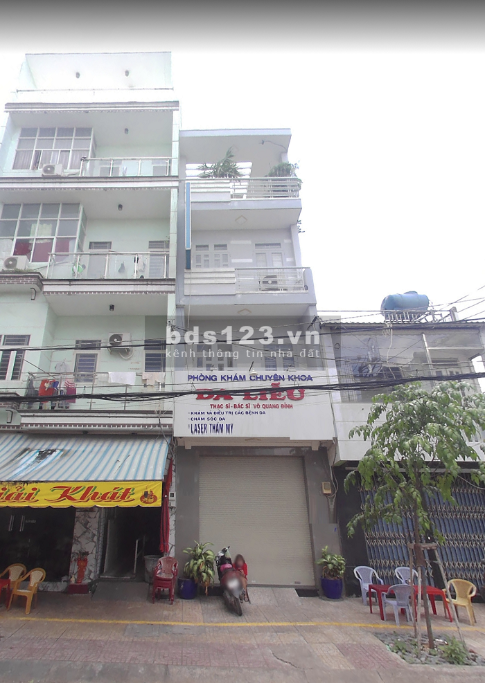Nhà Mặt Tiền Đường Nguyễn Hoàng __ Khu đông dân cư+