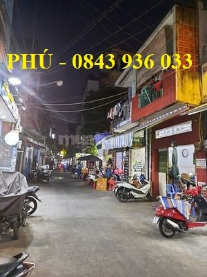 Bán nhà Tô Hiến Thành, phường 15, Quận 10, sổ hồng chính chủ, giá chỉ 4.7 tỷ.