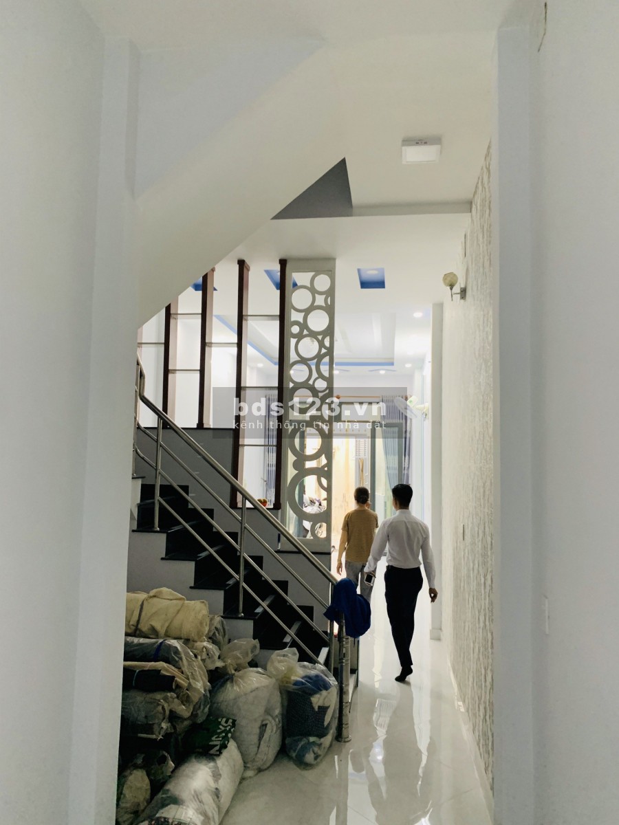 Bán nhà hẻm xe hơi Lê Văn Qưới ,Bình Trị Đông, Bình Tân, 5PN , 7.05 Tỉ