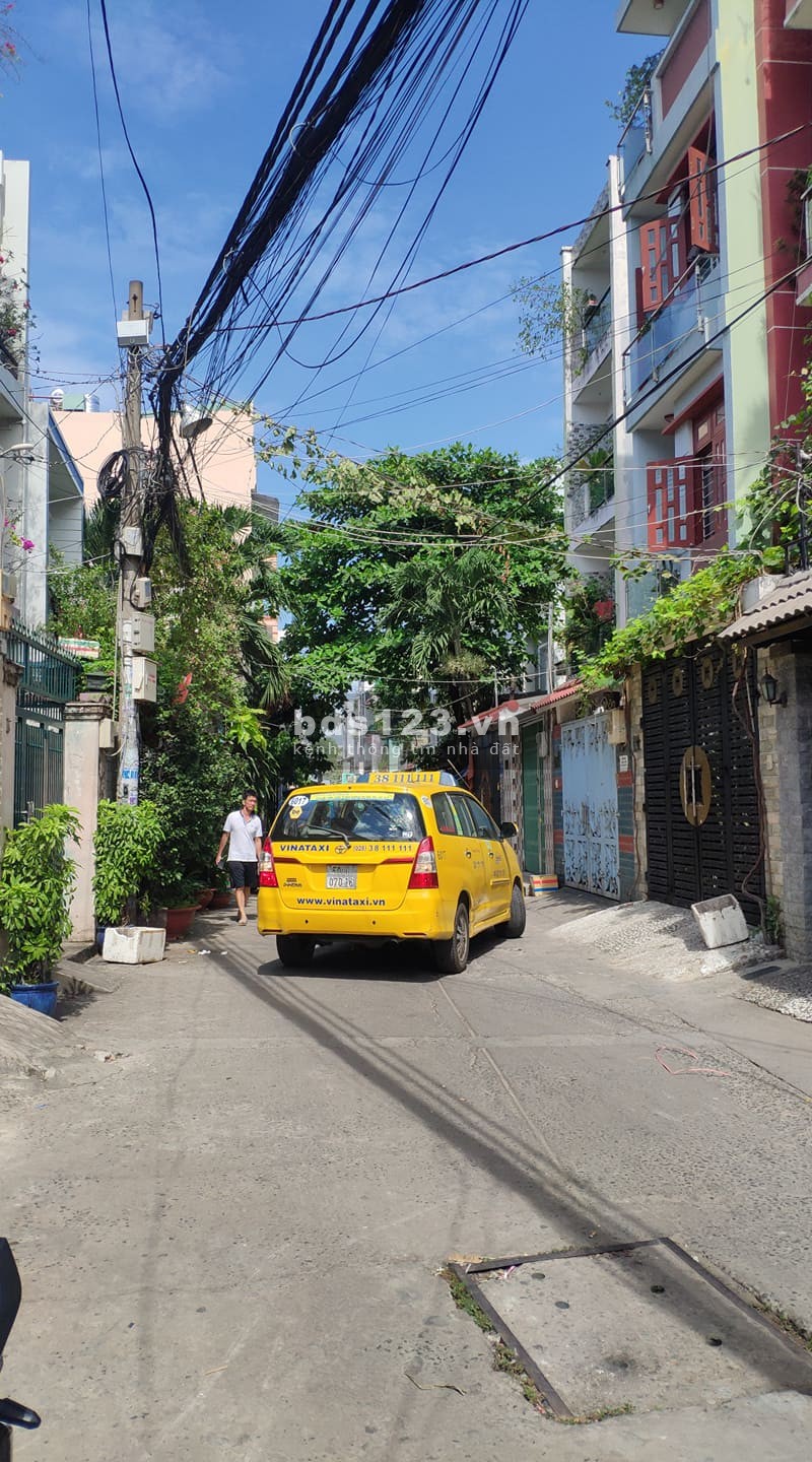 Bán nhà hẻm 6m Tân Hương, Tân Phú, 6x12m, 2 tầng, giá 6,5 tỷ, 0932678040