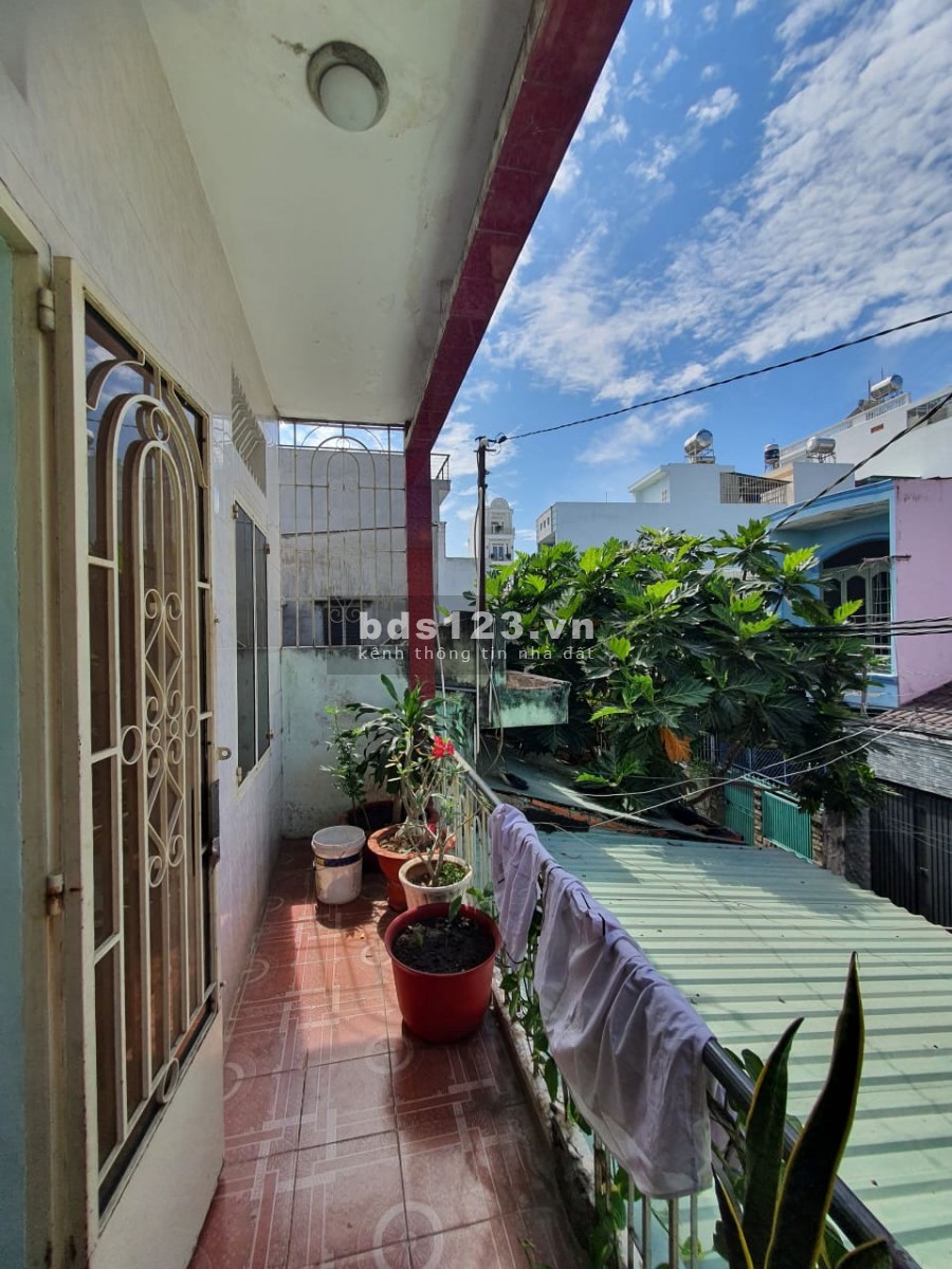 Bán nhà hẻm 6m Tân Hương, Tân Phú, 6x12m, 2 tầng, giá 6,5 tỷ, 0932678040