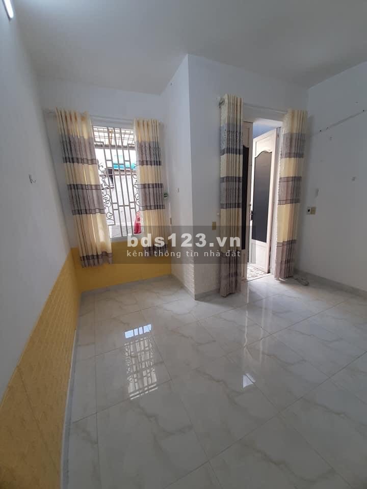 Bán nhà Thích Bửu Đăng, Phường 1, Gò Vấp, 73m2 2 tầng chỉ 4 tỷ.