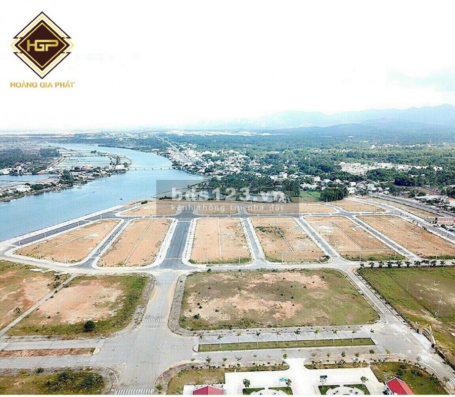 Bán đất nền dự án đất nền Sổ đỏ trao tay mặt tiền Quốc Lộ 1A Huyện Núi Thành diện tích 154m2 Giá chỉ 399tr/ lô