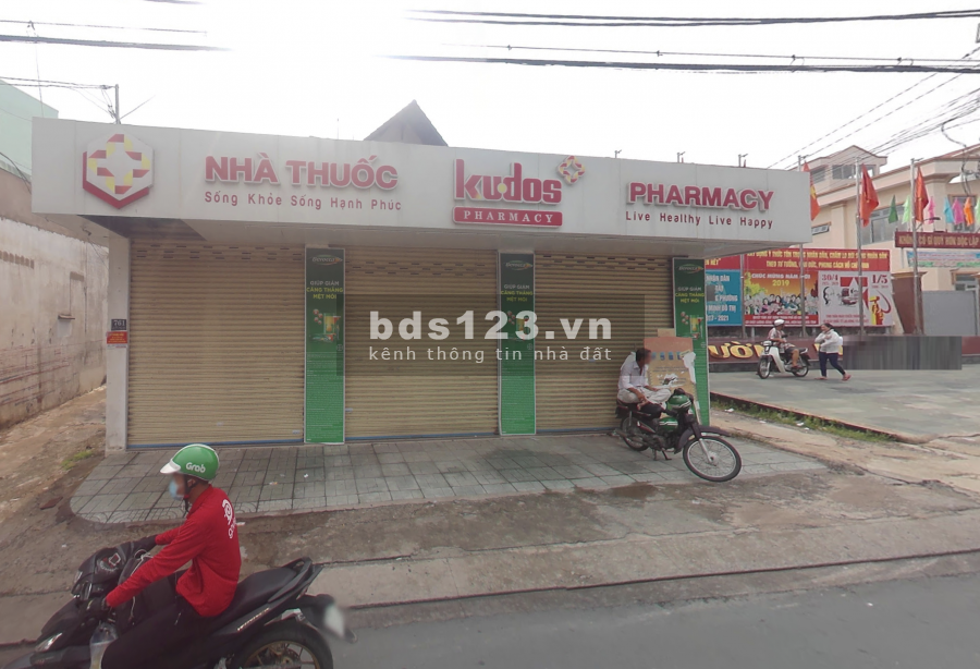 Mặt Bằng Kinh Doanh Đường Liên Phường, _ Nhà rộng thoải mái