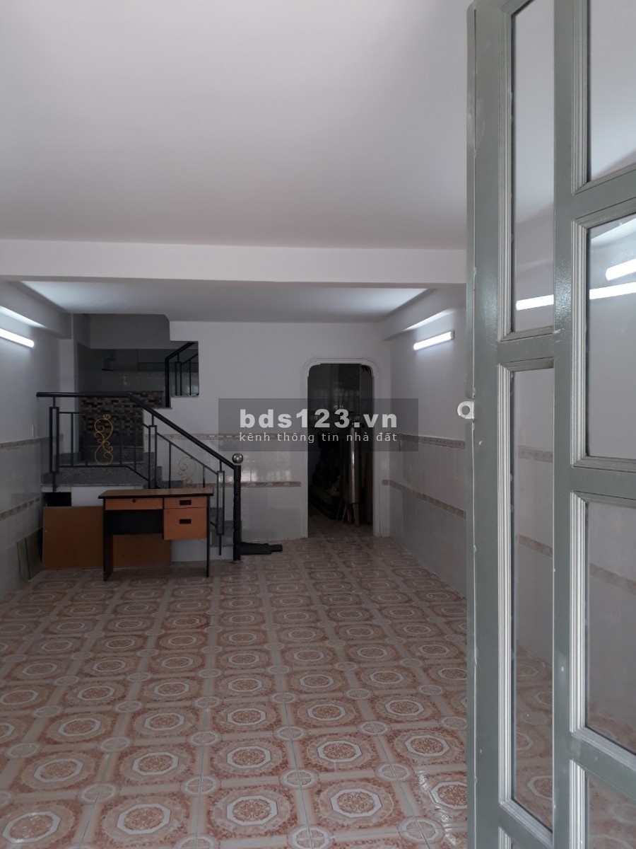 CHO THUÊ NHÀ NGUYÊN CĂN NGAY ĐẦM SEN , BỐN XÃ, BÌNH TÂN