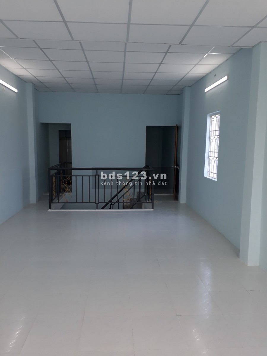 CHO THUÊ NHÀ NGUYÊN CĂN NGAY ĐẦM SEN , BỐN XÃ, BÌNH TÂN