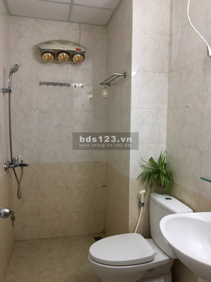 Cho thuê căn hộ chung cư Cầu Giấy 2 phòng ngủ