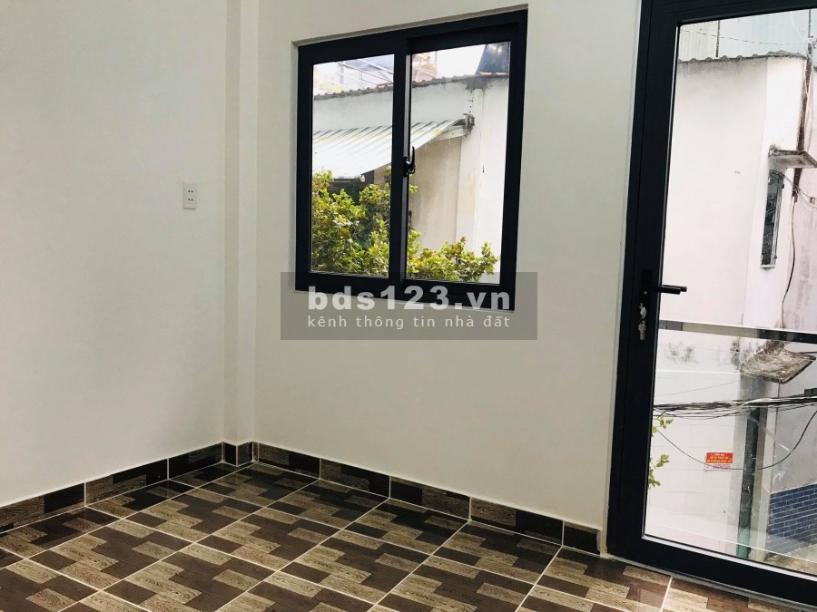 Nhà 3x12, Quận 3, Cách Mạng Tháng 8 dọn về ở ngay đón Tết giá 4 tỷ 3