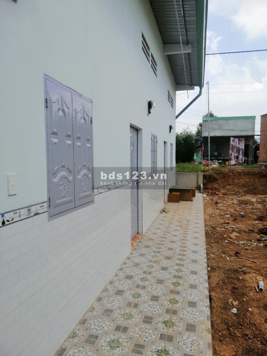 Bán 2 dãy nhà trọ trong khu đô thị, sổ hồng riêng chính chủ, giá 1 tỉ 7