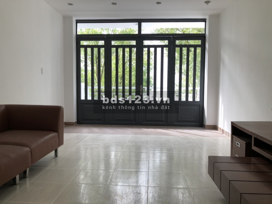 Cần bán nhà 14 đường số 32 KDC An Phú Hưng, Quận 7, dt 4x18m, 2 lầu, st
