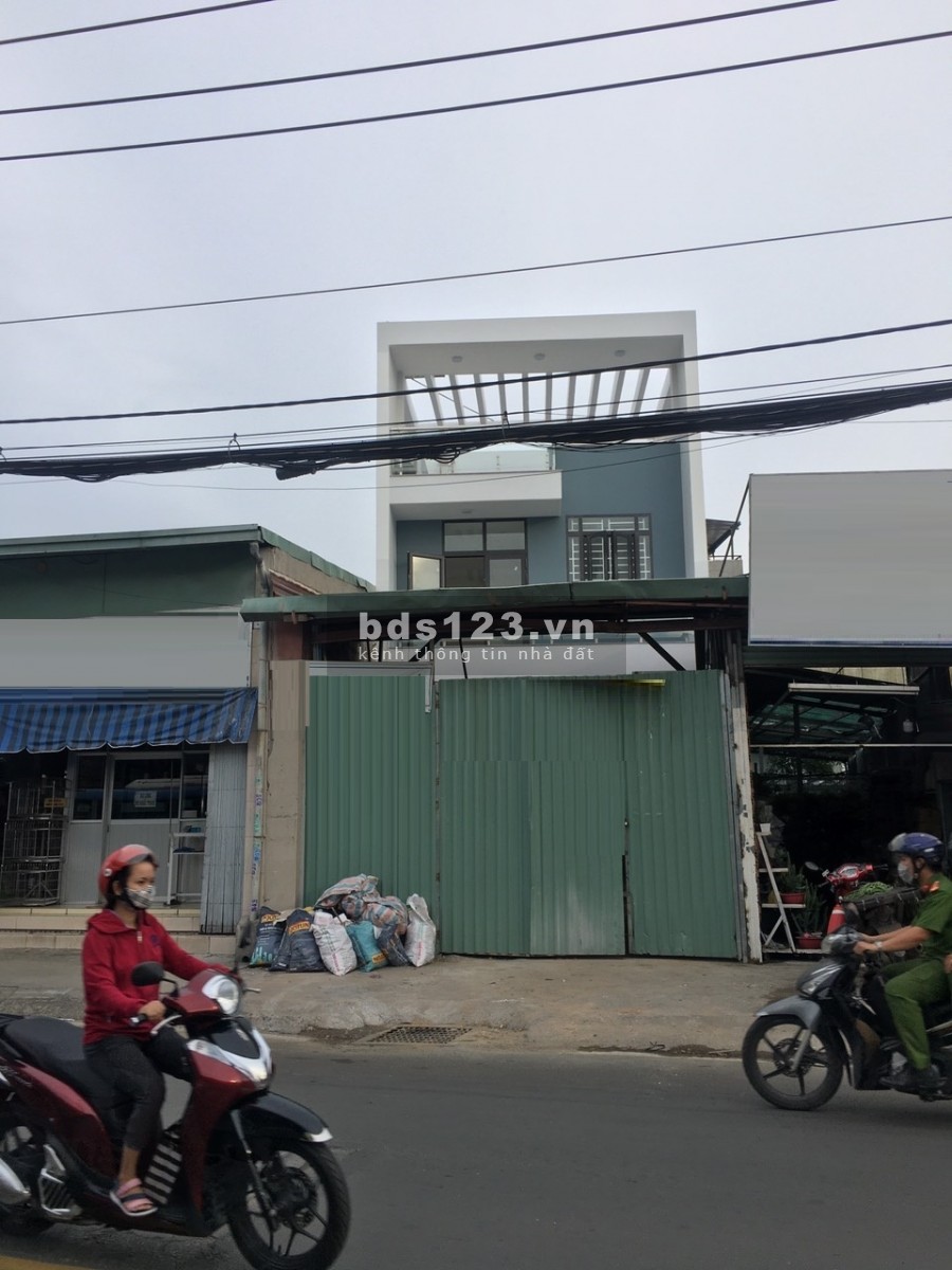 Mặt Tiền KD tập nập - gt thuận tiện ++ dt: 5.5 x 12 - Tô Hiến Thành,