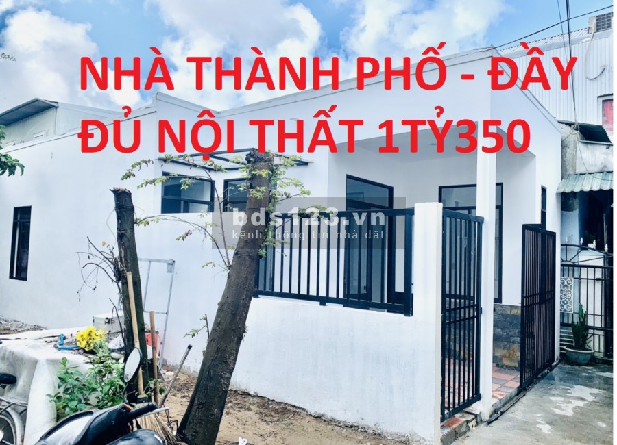 NHÀ TRUNG TÂM THÀNH PHỐ ĐẦY ĐỦ NỘI THẤT GIÁ SẬP SÀN 1 TỶ 350
