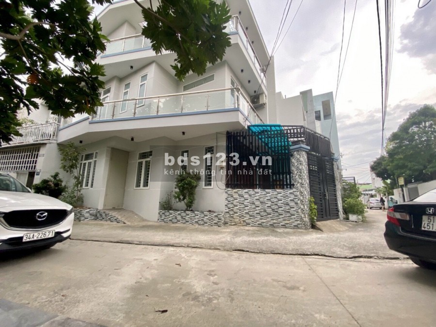 TRUNG TÂM Quận 9 đường 100A, Tân Phú) NHÀ ĐẸP NHƯ BIỆT THỰ 2 MẶT TIỀN ĐƯỜNG Ô TÔ