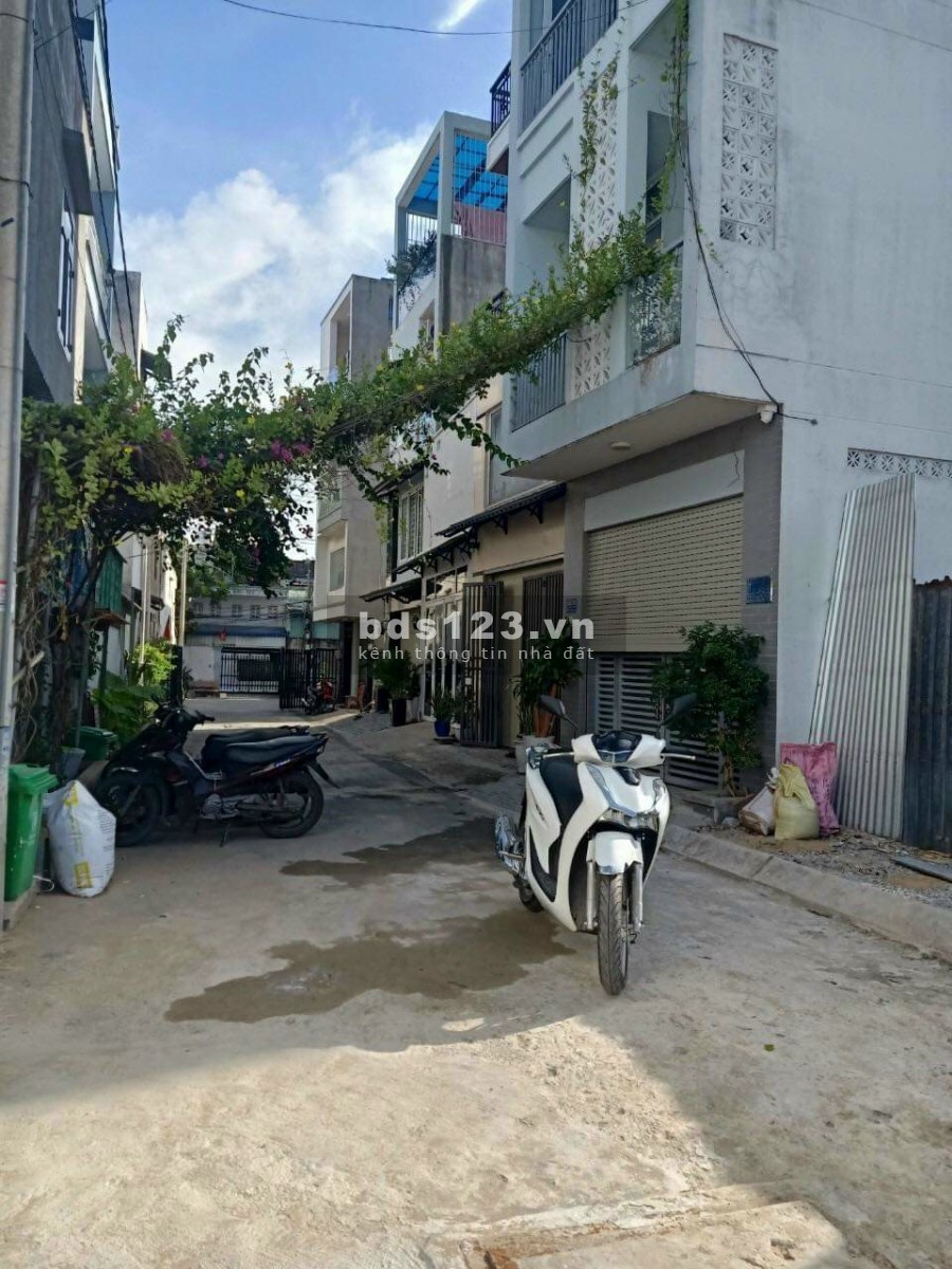 Lô đất hẻm Trương Văn Thành,Hiệp Phú-HXH/SHR/ bớt lộc