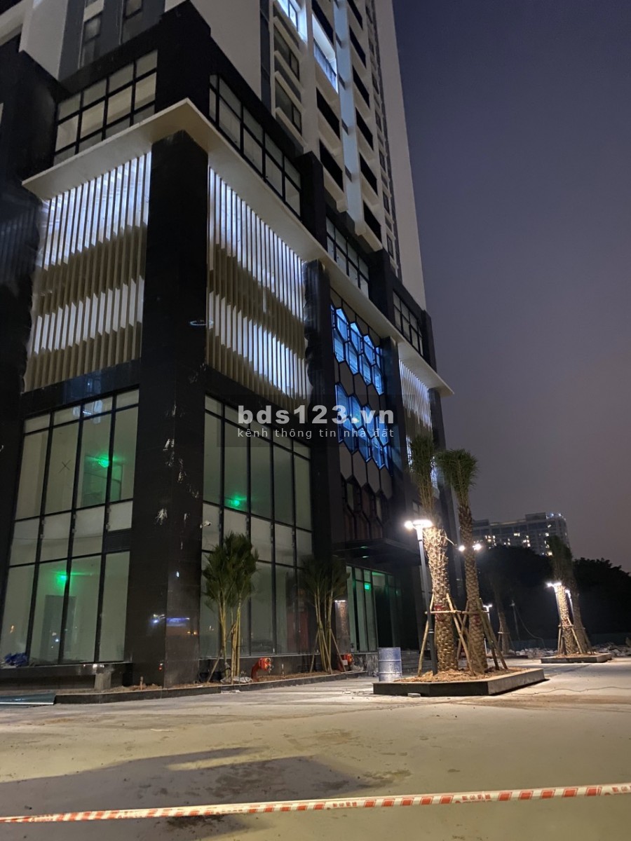 Chính chủ chuyển nhượng căn hộ 2pn CC Bea Sky. Đã có TB nhận nhà