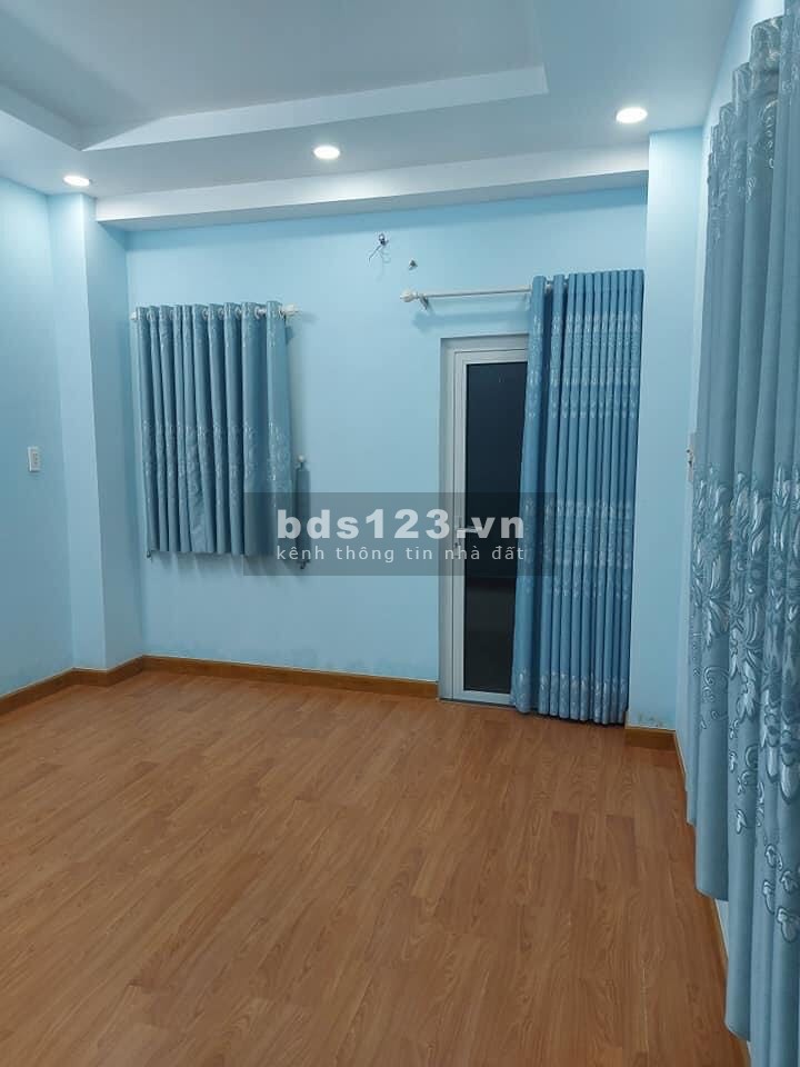 Ngộp Bank bán gấp nhà Trần Văn Quang P10 Tân Bình 65m2 giá chỉ 5 tỷ 2