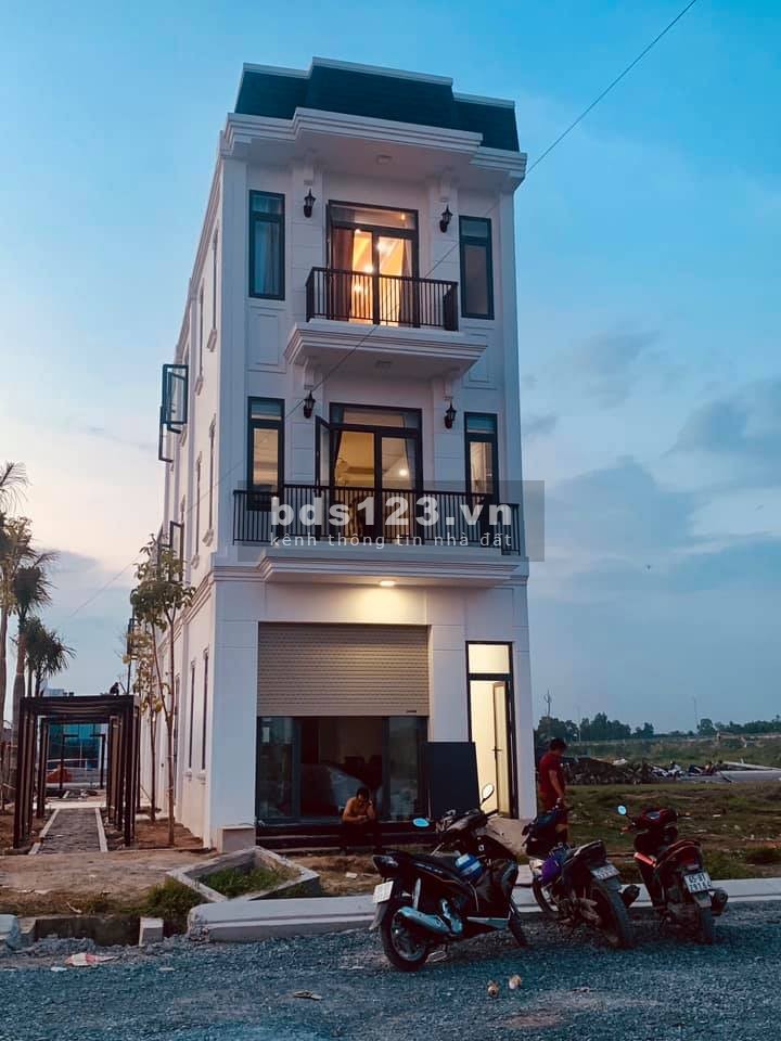 Đất nền Long An - mở bán ngày 10/1 - chiết khấu 10% cơ hội rinh thêm 2 chỉ vàng trong tầm tay