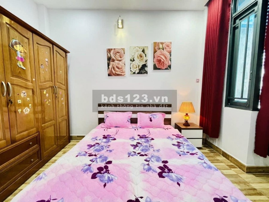 Bán nhà Phường 4 Gò Vấp giá chỉ 2,75 tỷ. HXH, 2PN, DT(3.7x11)