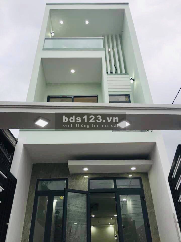 Bán nhà 2 tầng mới xây 3pn 4wc gần chợ Vĩnh Hải, Nha Trang giá rẻ LH 0788.558.552