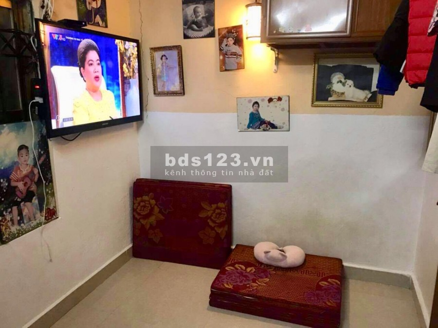 Vị trí đẹp, 2 mặt ngõ, KD tốt, gần ô tô tránh, 35m2, MT5.6m, Giá 1.7 tỷ, Hai Bà Trưng