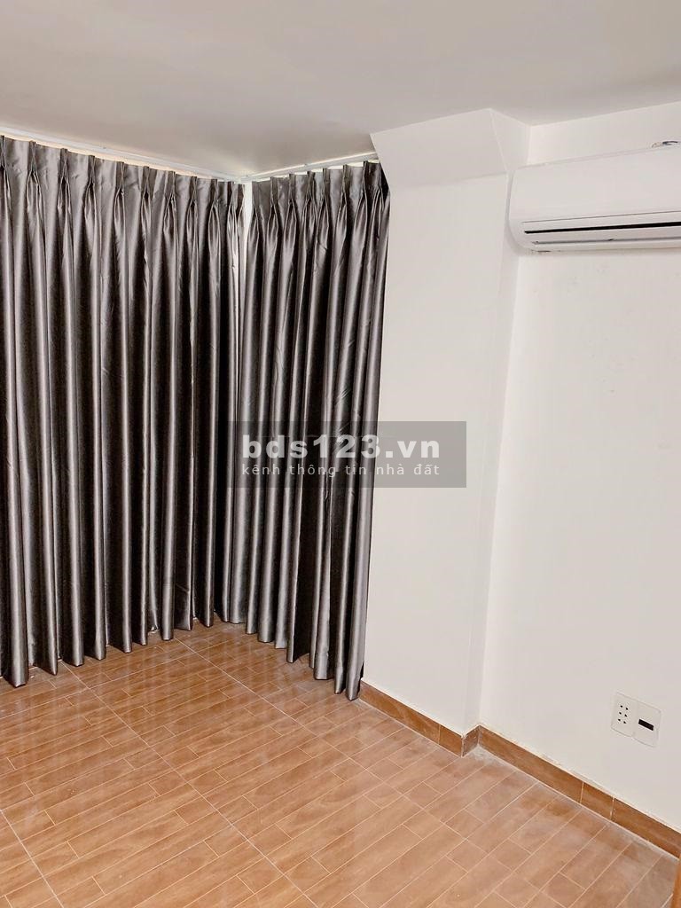 Cho thuê nhà NC 3.5x8, 4PN Nguyễn Trãi P2 Q5_10tr