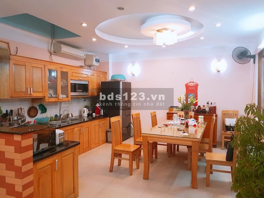 Không thể tin nổi! Nhà 2 mặt thoáng, ở ngay, ngõ thông Khương Đình DT 52m2*5T, MT 4m, Giá 3tỷ4